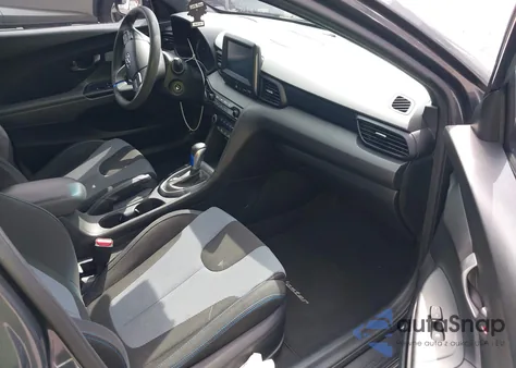 2019 Hyundai Veloster 2.0 from USA, damaged, VIN KMHTG6AFXKU020083